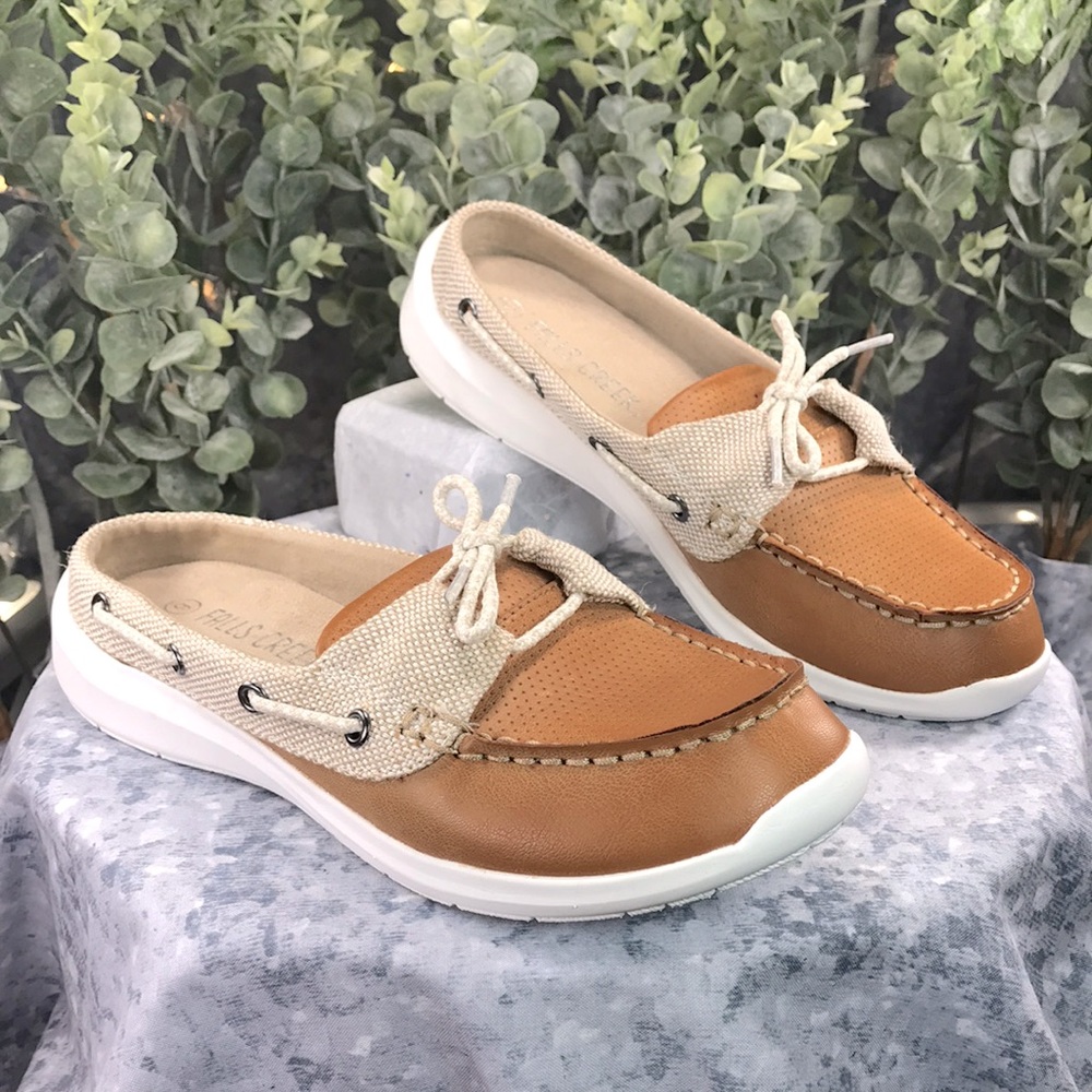 Falls Creek Tessa Caramel Mule Deck Casual Shoes WMS 6M ☀️Like Brand New☀️
